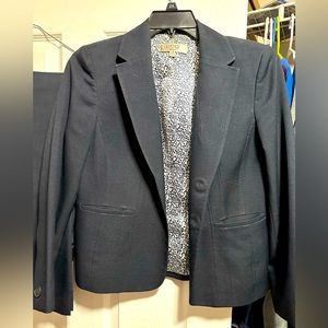 Kasper Navy blue pants suit size 10P